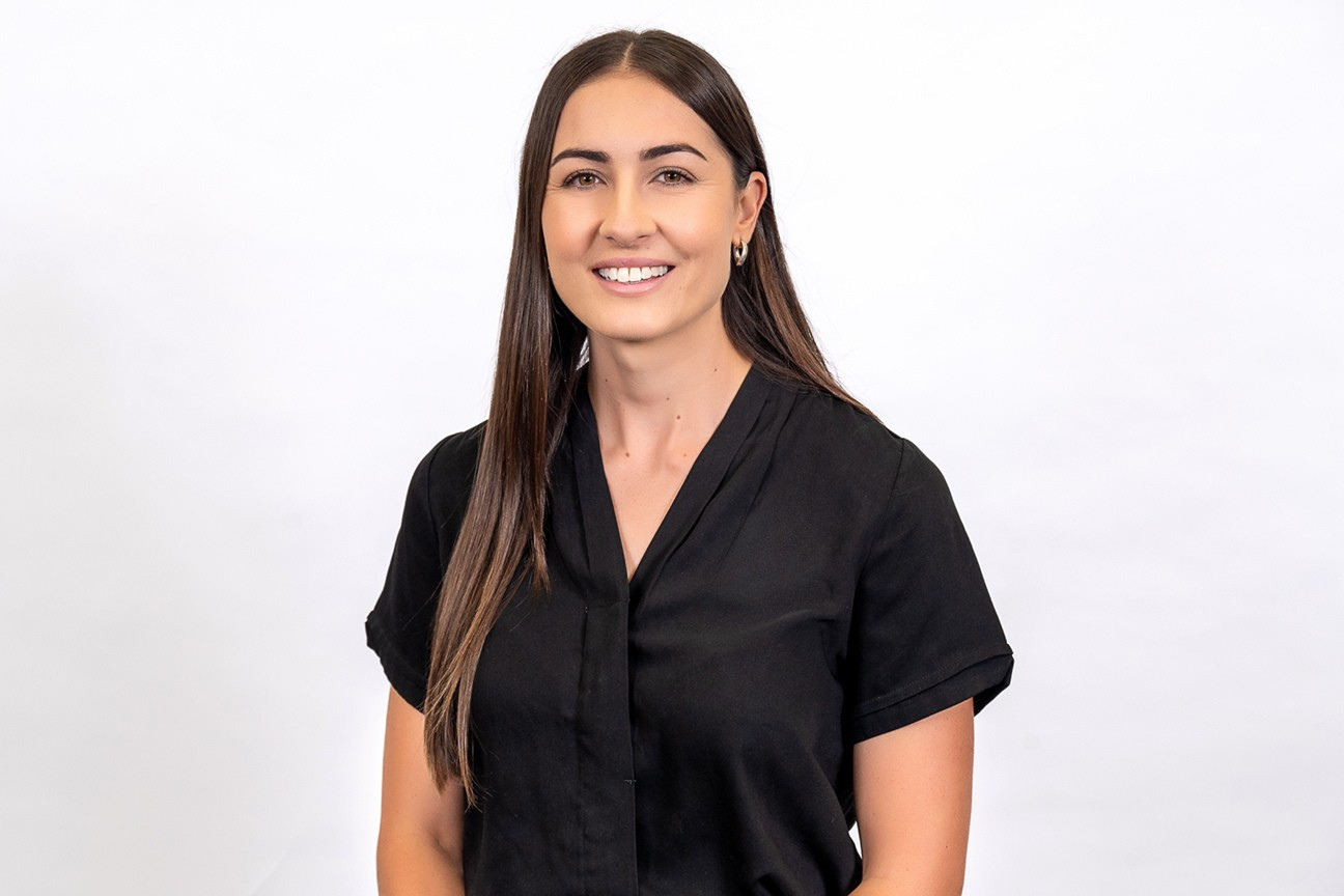 Headshot of Simone Seeney